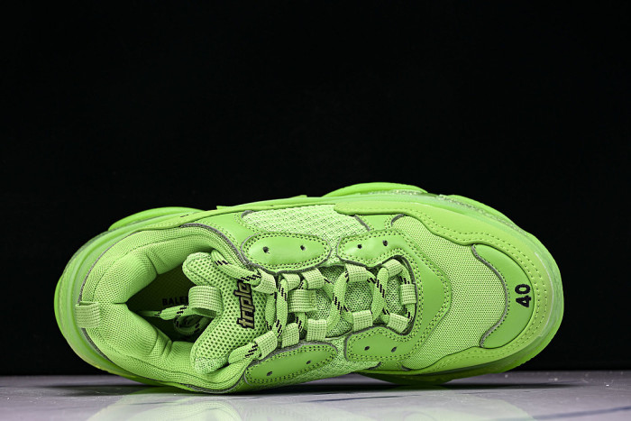 W2GR1-3801 TRIPLE S RETRO CASUAL RUNNING SHOES GREEN/GREEN/GREEN