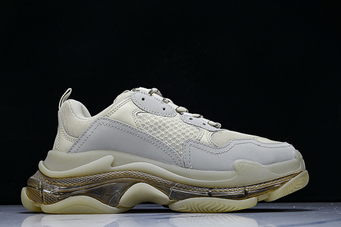 W2FB1-9005 TRIPLE S RETRO CASUAL RUNNING SHOES GREY/BEIGE
