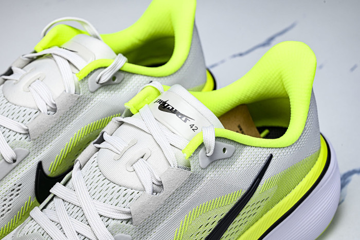 IB1873-008 AIR ZOOM PEGASUS 42 PHOTON DUST/VOLT/WHITE/BLACK