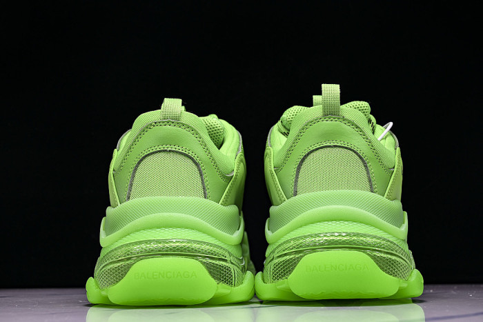 W2GR1-3801 TRIPLE S RETRO CASUAL RUNNING SHOES GREEN/GREEN/GREEN