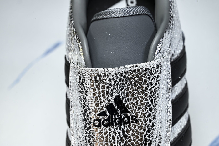 JH9664 TAEKWONDO SILVER METALLIC/CORE BLACK/GUM