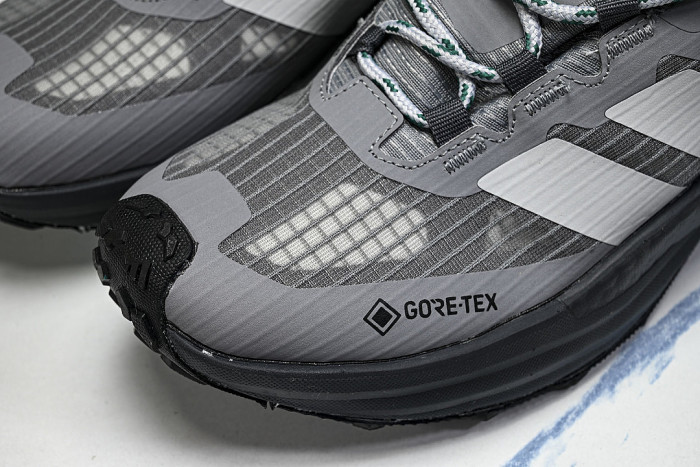 LA3855 FREEHIKER 3 LOW GTX LOW-TOP RUNNING SHOES GREY/BLACK/GREY
