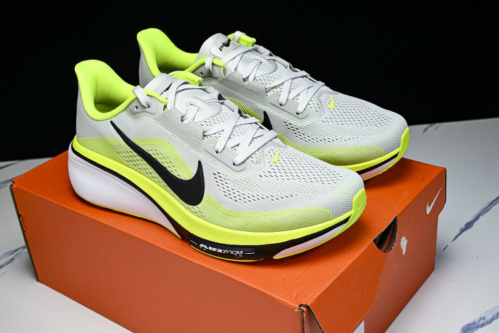 IB1873-008 AIR ZOOM PEGASUS 42 PHOTON DUST/VOLT/WHITE/BLACK