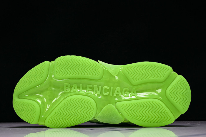 W2GR1-3801 TRIPLE S RETRO CASUAL RUNNING SHOES GREEN/GREEN/GREEN