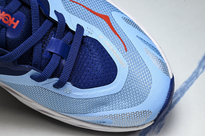 1171929-BYCS ONE ONE SPEEDGOAT 7 LOW-CUT BREATHABLE OFF-ROAD RUNNING SHOES BLUE/RED