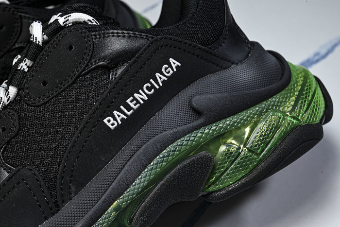 W09ON-1047 TRIPLE S RETRO CASUAL RUNNING SHOES BLACK/GREY/GREEN