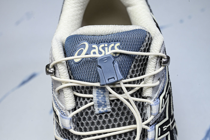 1203B031-028 GEL-KAHANA 8 LOW-TOP RUNNING SHOES GREY/BLUE/BLACK