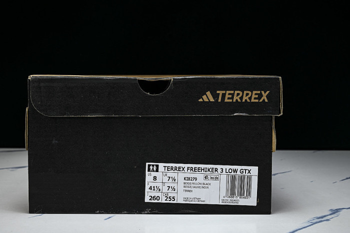 KI8279 FREEHIKER 3 LOW GTX LOW-TOP RUNNING SHOES WHITE/BLACK/GREY