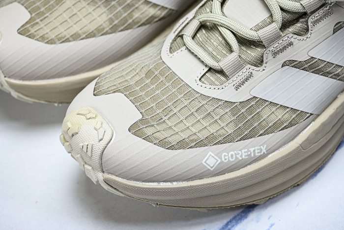 KI8281 FREEHIKER 3 LOW GTX LOW-TOP RUNNING SHOES BEIGE/GREY