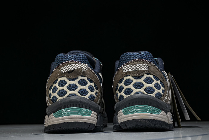 1203B031-027 GEL-KAHANA 8 LOW-TOP RUNNING SHOES BLACK/GREY/NAVY BLUE