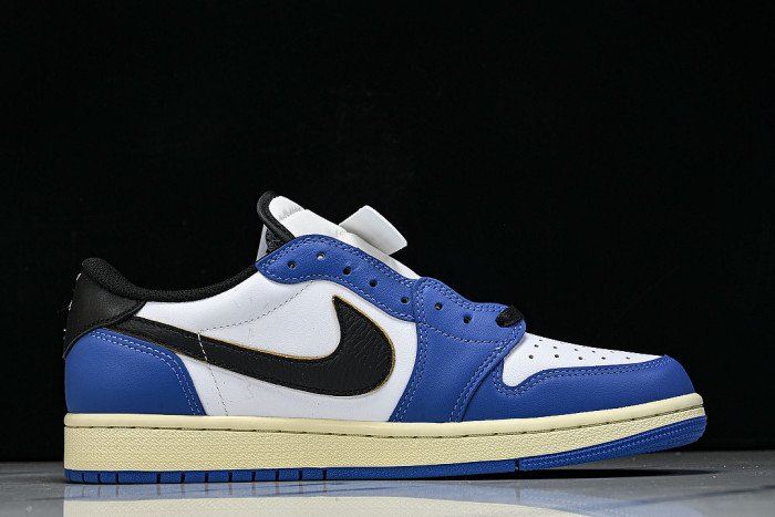 DM7886-141 TRAVIS SCOTT AIR JORDAN 1 LOW OG WHITE/BLUE/BLACK