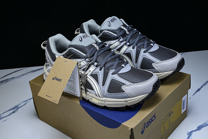 1011B109-029 GEL-KAHANA 8 LOW-TOP RUNNING SHOES GREY/BLACK