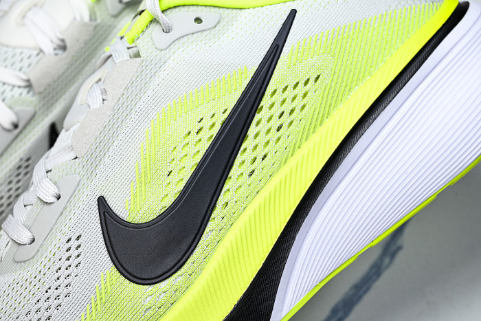 IB1873-008 AIR ZOOM PEGASUS 42 PHOTON DUST/VOLT/WHITE/BLACK