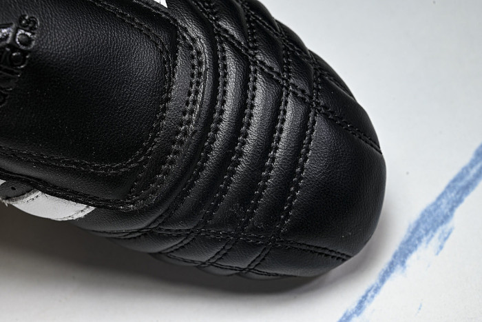 JQ4775 TAEKWONDO CORE BLACK/CLOUD WHITE/GUM