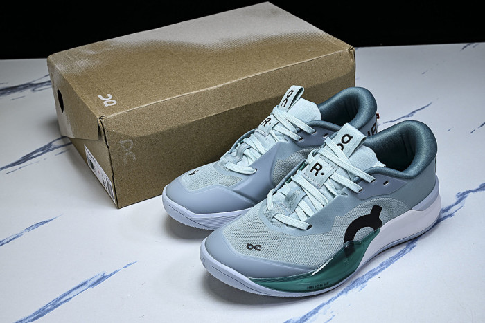 3MG10365194 THE ROGER PRO 3 LOW-TOP TENNIS SHOES BLUE/BLUE/BLUE