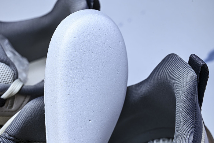 3MG10541020 ON RUNNING CLOUDHORIZON 2 GREY/BEIGE/BLUE