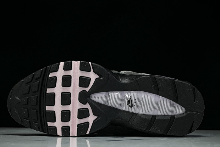 HJ5996-001 AIR MAX 95 OG BLACK/PINK FOAM/WHITE/REFLECTIVE SILVER