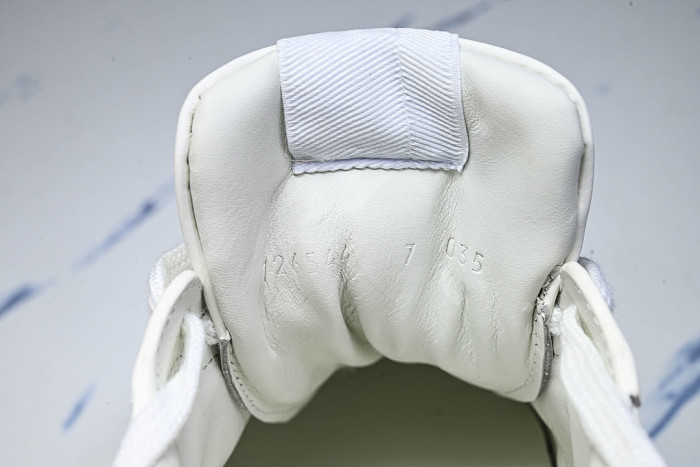 CHUNKY B THICK SOLED CASUAL SNEAKERS WITH EMBOSSED CARAMEL COLORED COOKIES WHITE/PURE WHITE