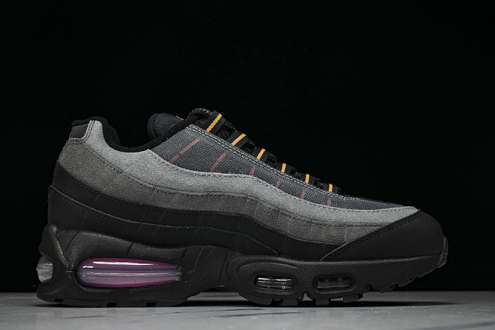 IB7683-001 AIR MAX 95 OG BLACK/SUNDIAL/ANTHRACITE/PLAYFUL PINK/WHITE