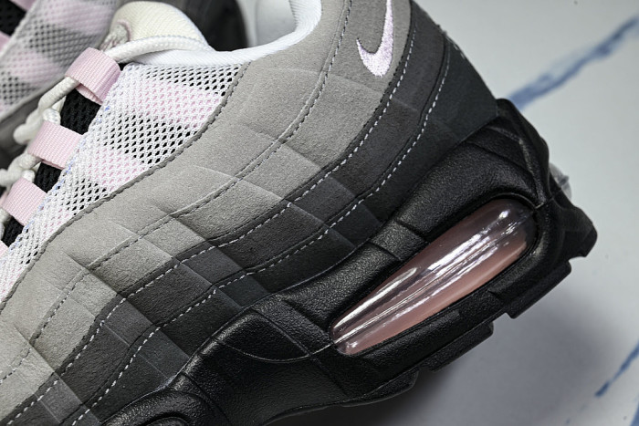 HJ5996-001 AIR MAX 95 OG BLACK/PINK FOAM/WHITE/REFLECTIVE SILVER