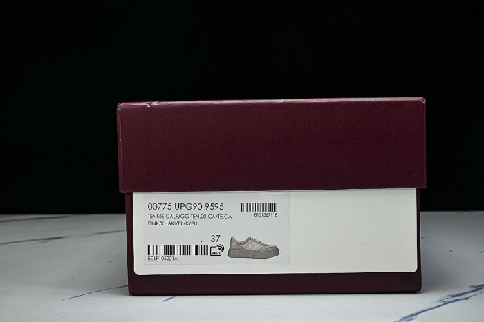 CHUNKY B THICK SOLED CASUAL SNEAKERS WITH EMBOSSED CARAMEL COLORED COOKIES LIGHT GRAY/WHEAT