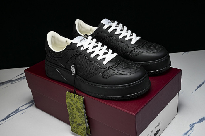 CHUNKY B THICK SOLED CASUAL SNEAKERS WITH EMBOSSED CARAMEL COLORED COOKIES BLACK/INKINESS