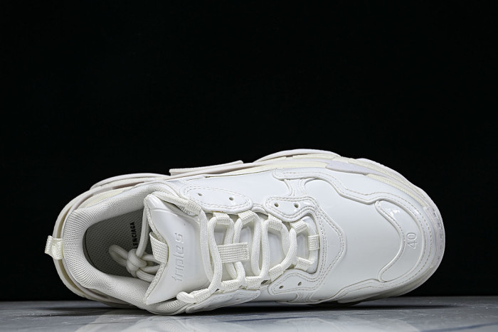 W2PAA-9000 BALENCIAGA TRIPLE S RETRO DAD SHOES WHITE/PURE WHITE