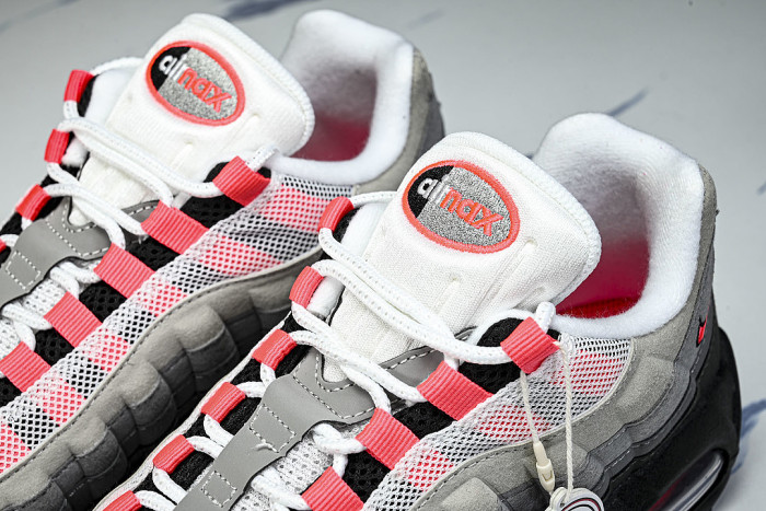 IM7410-001 AIR MAX 95 ANTI SLIP AIR CUSHIONED RUNNING SHOES RED/LIGHT GRAY/BLACK