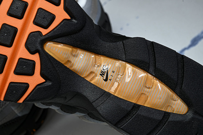 HM4740-101 AIR MAX 95 ANTI SLIP AIR CUSHIONED RUNNING SHOES ORANGE/LIGHT GRAY/BLACK