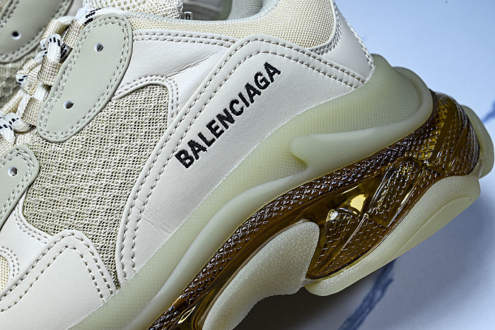 W2GA1-9100 TRIPLE S RETRO CASUAL RUNNING SHOES YELLOW/WHITE/GREY