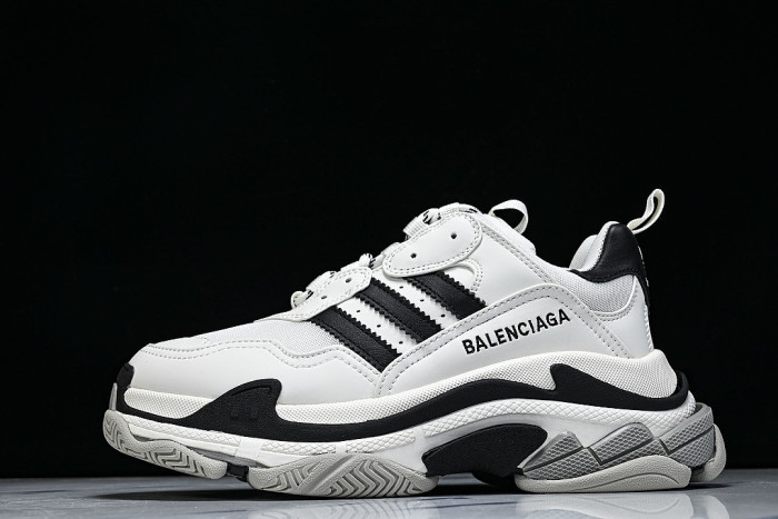 W2ZB1-9112 BALENCIAGA TRIPLE S RETRO DAD SHOES WHITE/BLACK