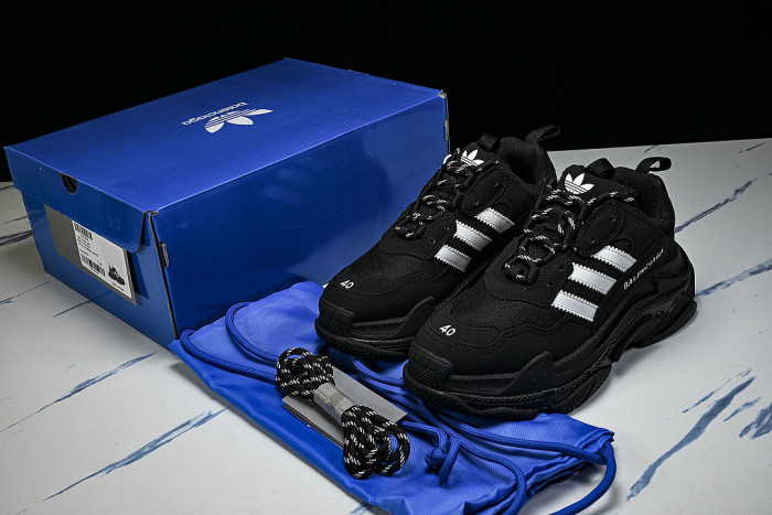 W2ZB2-1090 BALENCIAGA TRIPLE S RETRO DAD SHOES BLACK/INKINESS