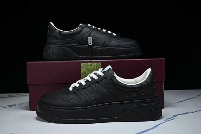 CHUNKY B THICK SOLED CASUAL SNEAKERS WITH EMBOSSED CARAMEL COLORED COOKIES BLACK/INKINESS