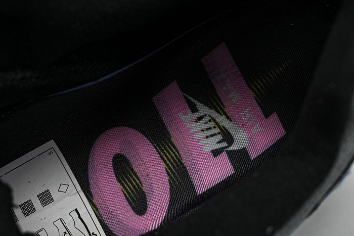 IB7683-001 AIR MAX 95 OG BLACK/SUNDIAL/ANTHRACITE/PLAYFUL PINK/WHITE