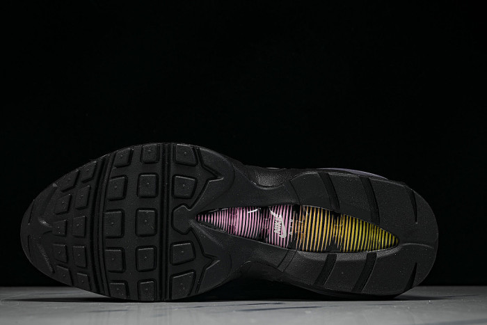 IB7683-001 AIR MAX 95 OG BLACK/SUNDIAL/ANTHRACITE/PLAYFUL PINK/WHITE