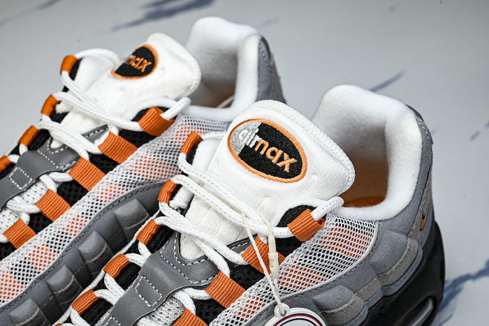 HM4740-101 AIR MAX 95 ANTI SLIP AIR CUSHIONED RUNNING SHOES ORANGE/LIGHT GRAY/BLACK