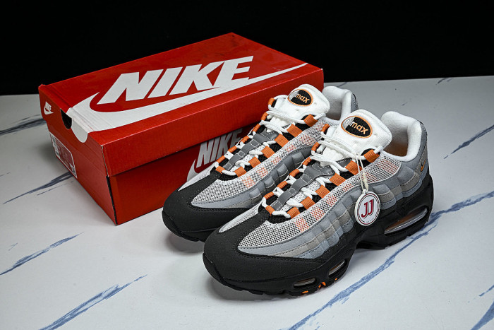 HM4740-101 AIR MAX 95 ANTI SLIP AIR CUSHIONED RUNNING SHOES ORANGE/LIGHT GRAY/BLACK