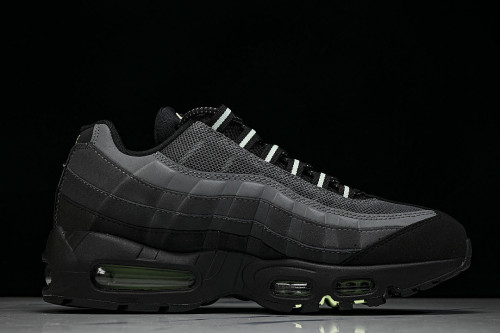 HM0622-001 AIR MAX 95 BLACK/VAPOR GREEN/ANTHRACITE/IRON GREY