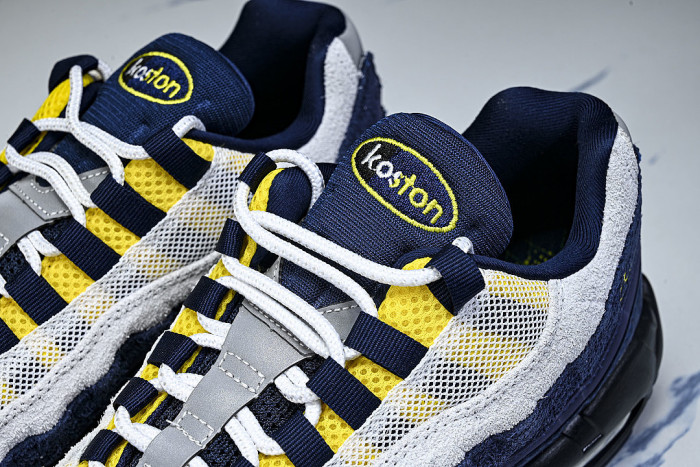 HQ8492-400 AIR MAX 95 SB OBSIDIAN / SPEED YELLOW