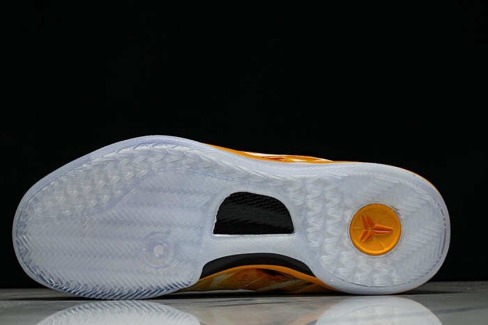 IO6259-800 KOBE 8 PROTRO SHANGHAI FIREWORKS ORANGE/LIGHT ORANGE