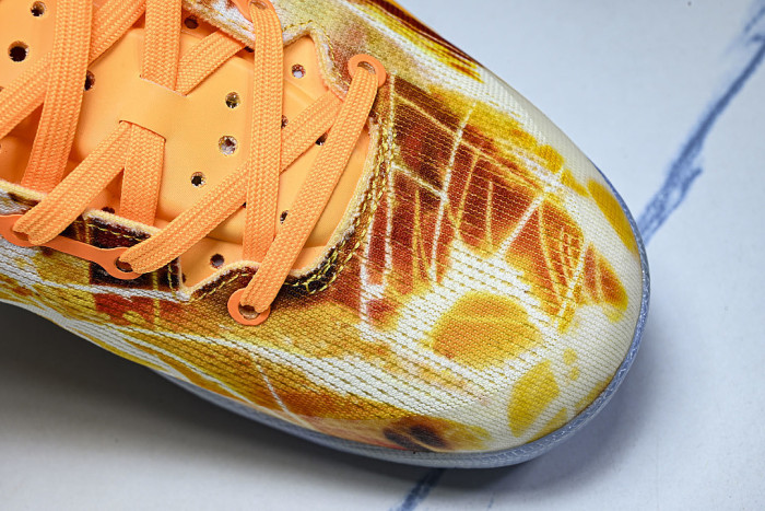 IO6259-800 KOBE 8 PROTRO SHANGHAI FIREWORKS ORANGE/LIGHT ORANGE