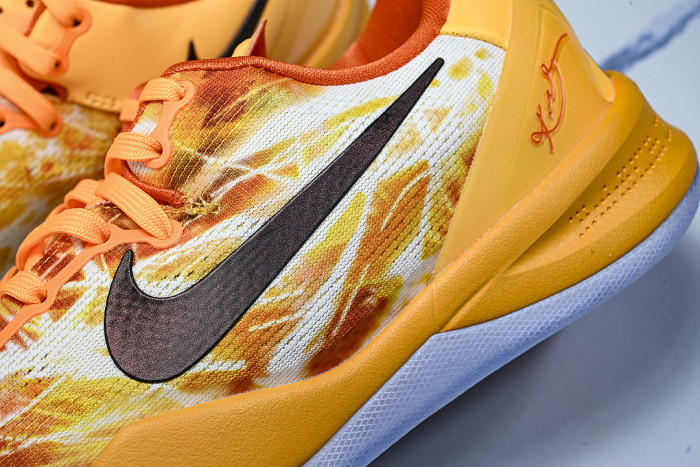 IO6259-800 KOBE 8 PROTRO SHANGHAI FIREWORKS ORANGE/LIGHT ORANGE