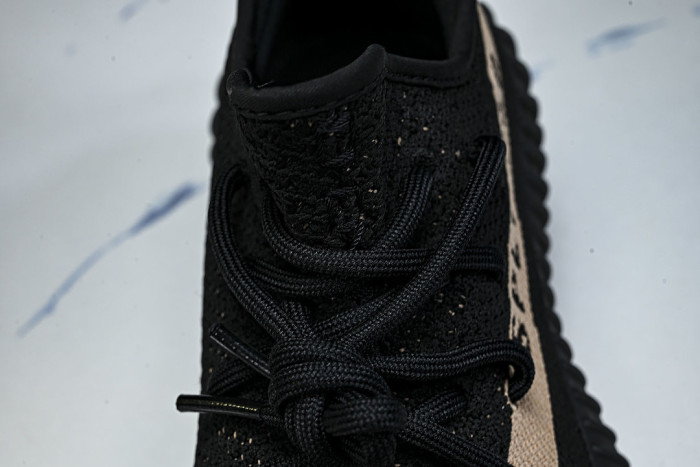 BY1605 YEEZY BOOST 350 V2 CORE BLACK/COPPER/CORE BLACK