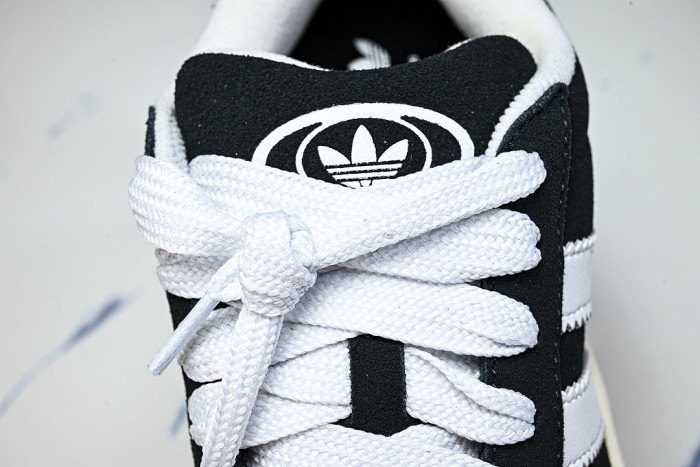 HQ8708 ORIGINALS CAMPUS 00S COLLEGE SERIES OF RETRO CASUAL SPORTS SNEAKERS BLACK/WHITE