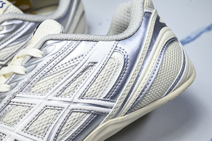 1203B126-100 GEL-PHAI Z LEISURE LIFESTYLE SHOES BEIGE/SILVER