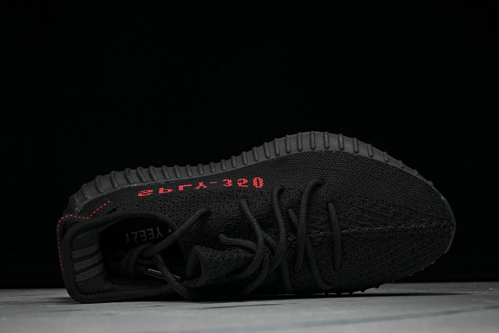 CP9652 YEEZY BOOST 350 V2 CORE BLACK/CORE BLACK/RED