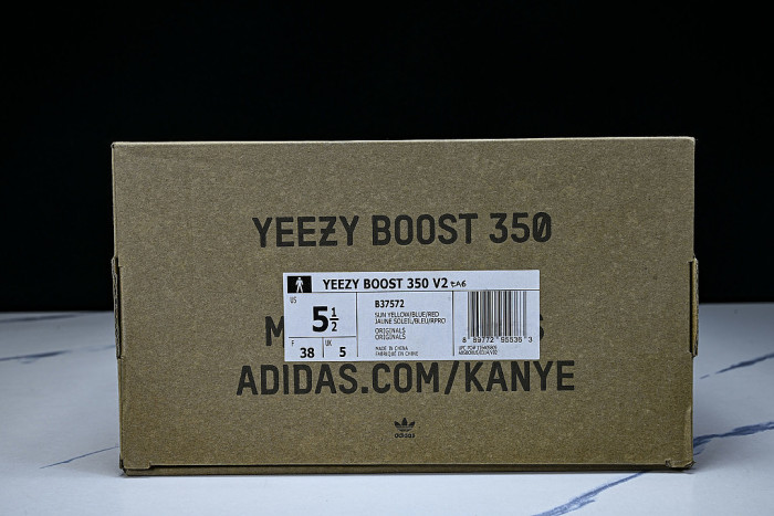 B37572 YEEZY BOOST 350 V2 SEMI FROZEN YELLOW/RAW STEEL/RED