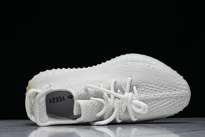 CP9366 YEEZY BOOST 350 V2 CREAM/WHITE