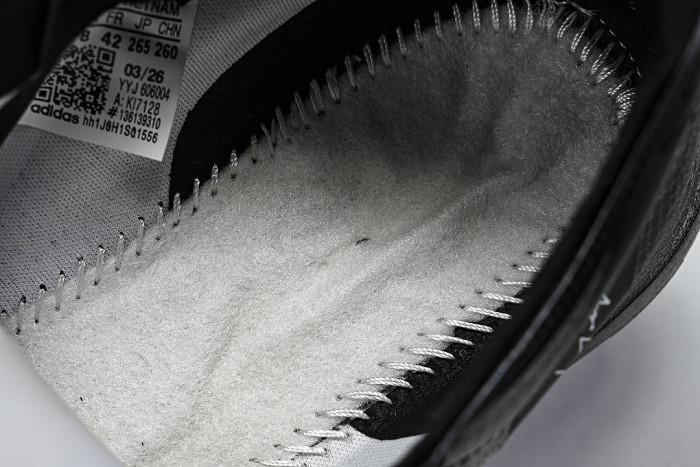 KI7128 Y-3 ADIOS PRO 4 BLACK/OFF WHITE/GREY FIVE
