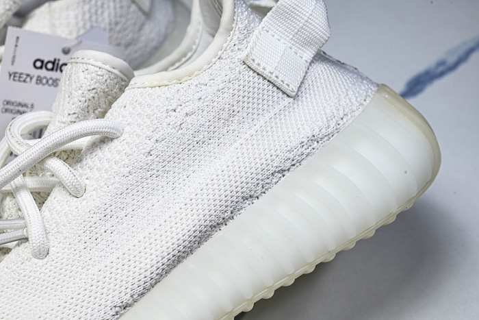 CP9366 YEEZY BOOST 350 V2 CREAM/WHITE